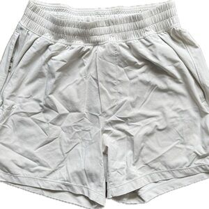 Lululemon Pace Breaker Linerless Short 5"